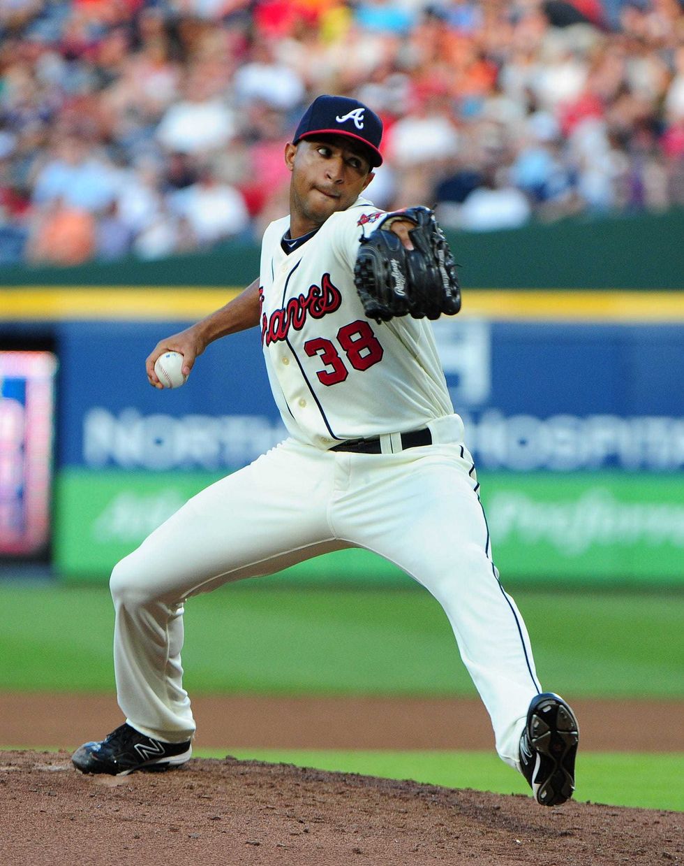 Varvaro pitching for the Braves in 2012