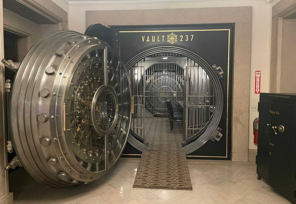 Vault @ 237