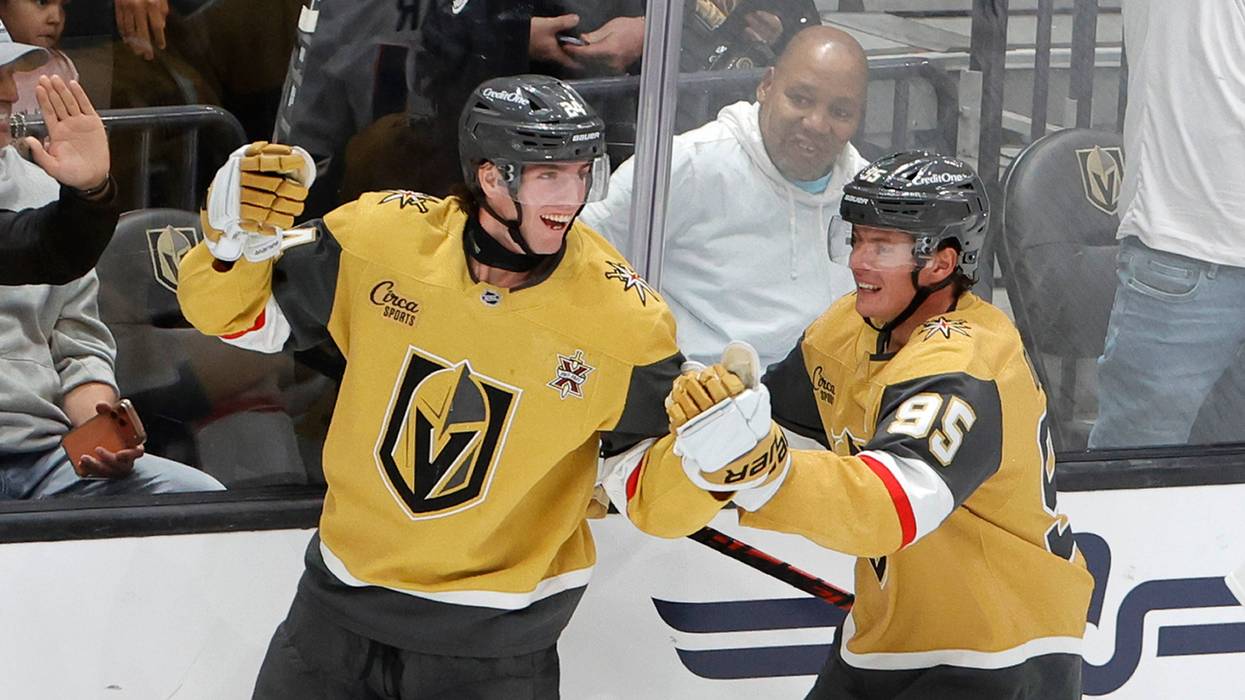 Eichel hits 700 points as Golden Knights beat Blackhawks in Ryan Craig’s first game behind the bench