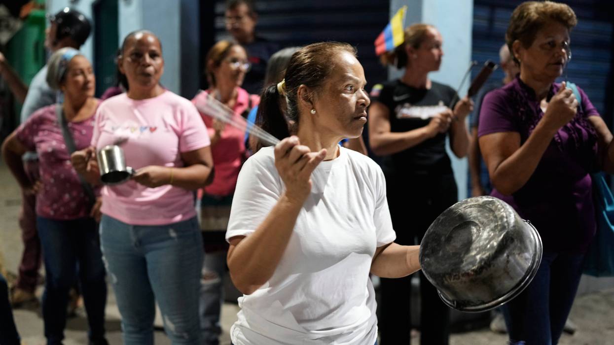 VENEZUELA-APAGONES 16