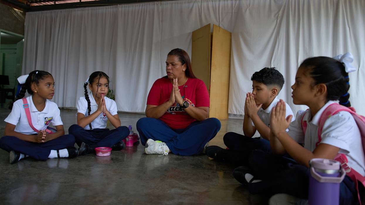 VENEZUELA-TERREMOTO-ESCUELA 4