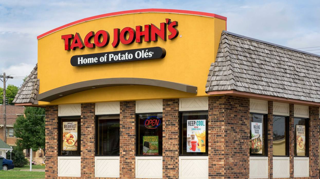 Very quietly, Taco John's has decided to come to Minnesota. The fast food chain has decided to move its headquarters to St. Louis Park and will now be located in West End.