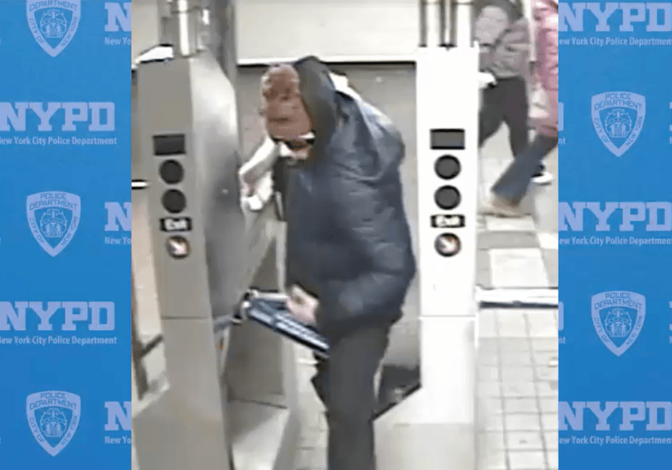 Video shows the suspect hopping a turnstile around the time of the attack