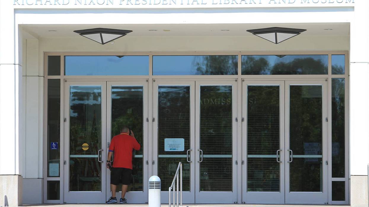 Vietnam War Monument Dedicated at Nixon Library