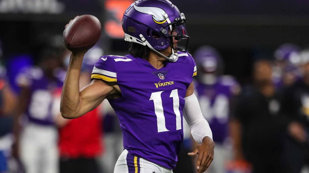 Vikings rookie Kellen Mond