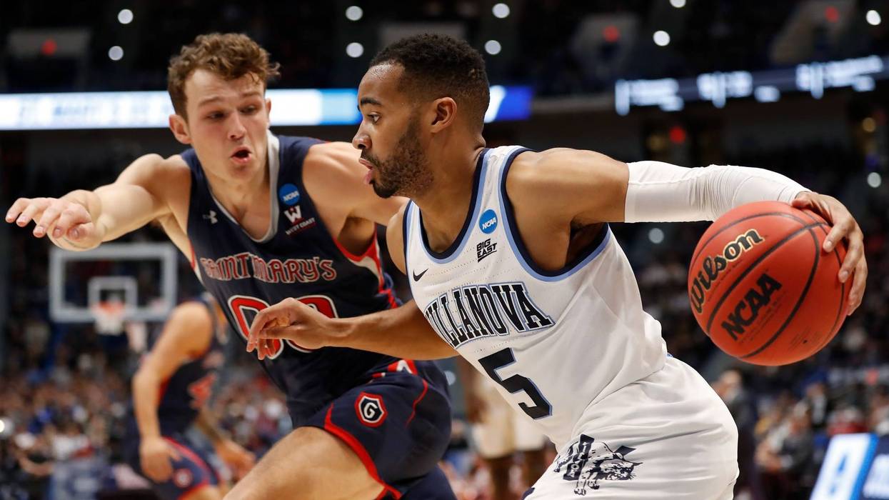 Villanova versus Saint Mary's