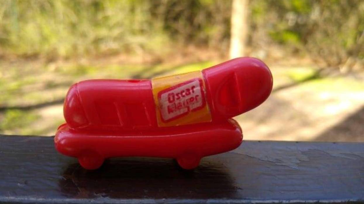 vintage Oscar Mayer Weenie Whistle