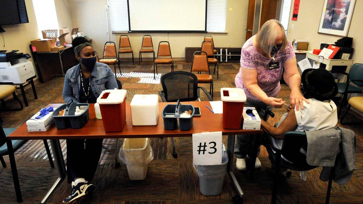 Virus Outbreak-Vaccinating Tuskegee