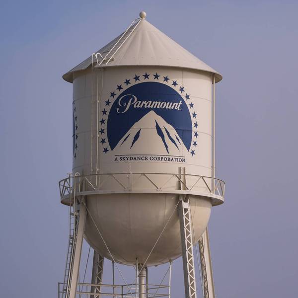 WARNER BROS-PARAMOUNT