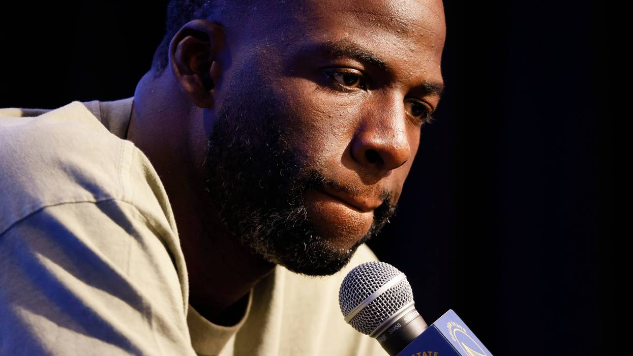 Warriors Green Basketball