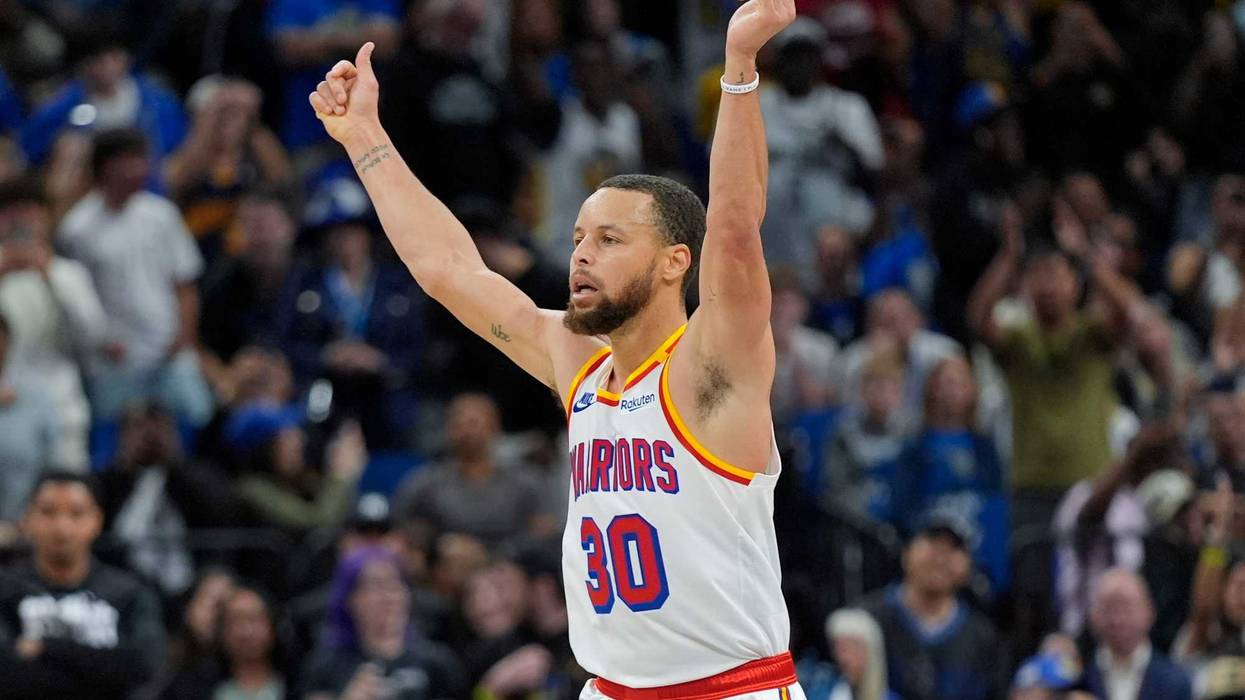 Warriors Magic Basketball