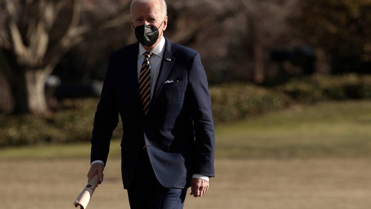 WASHINGTON, DC - FEBRUARY 10: U.S. President Joe Biden walks across the South Lawn after returning on Marine One to the White House on February 10, 2022 in Washington, DC.