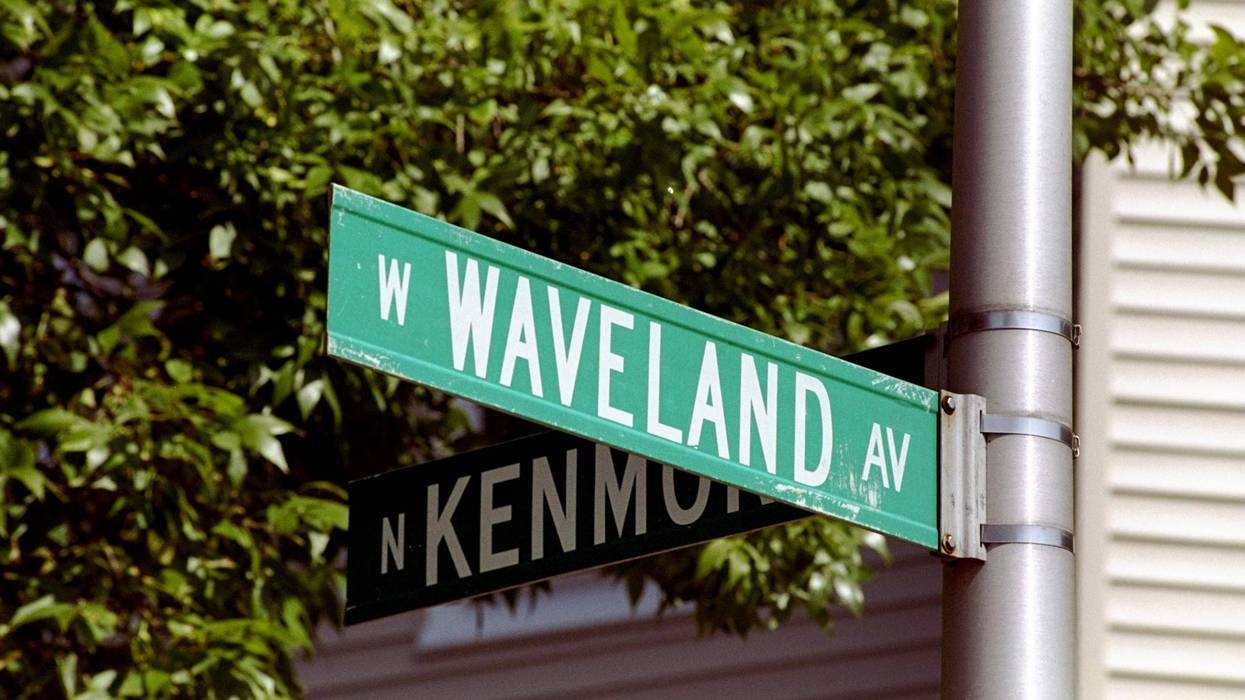 Waveland Avenue sign