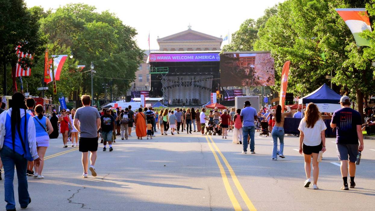 Wawa Welcome America Benjamin Franklin Parkway