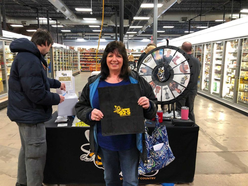 WBEE at Maines Food & Party Warehouse