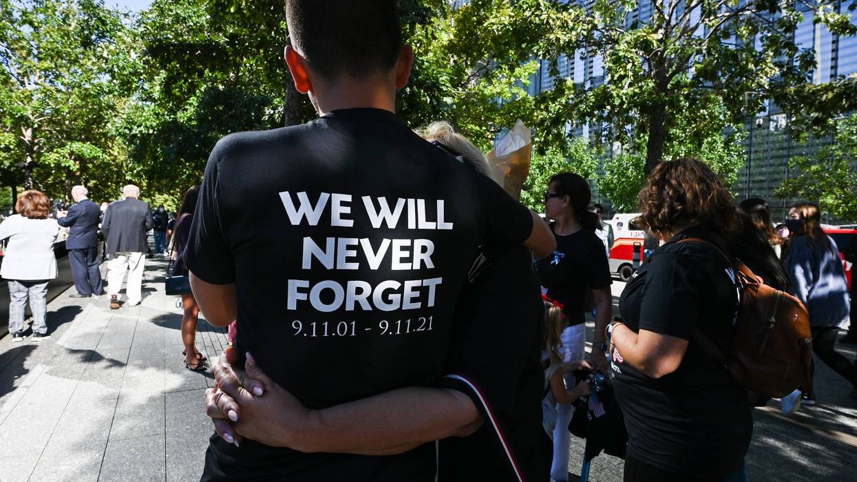 We Will Never Forget Shirt 9-11
