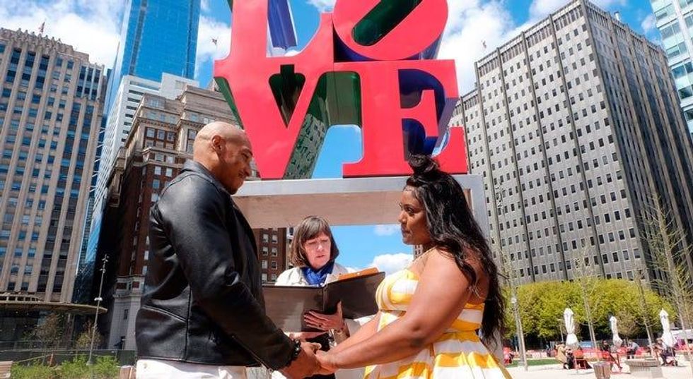 Wedding Wednesdays resume, couples say 'I do' at LOVE Park