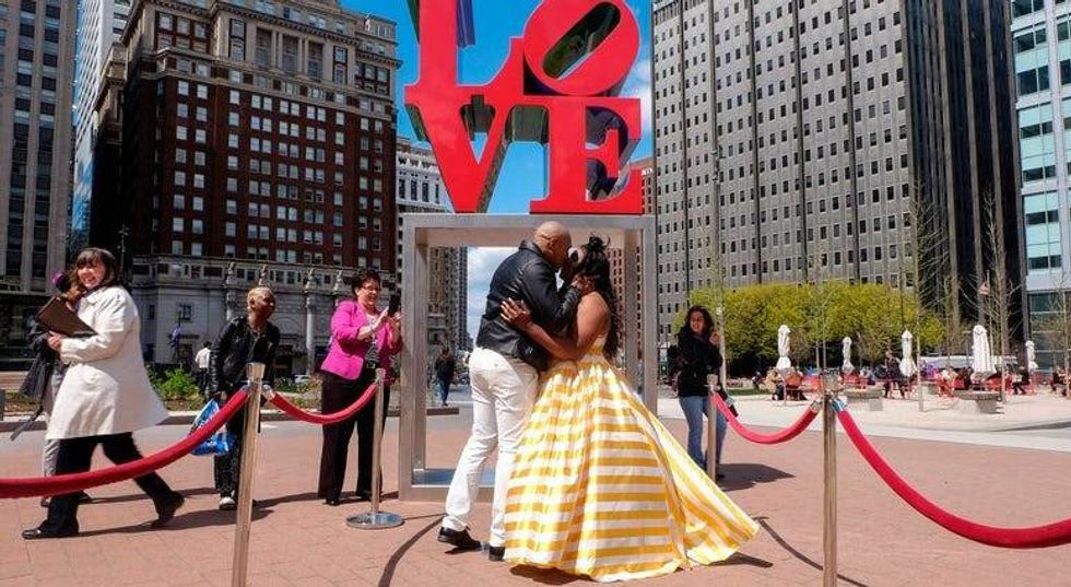 Wedding Wednesdays resume, couples say 'I do' at LOVE Park