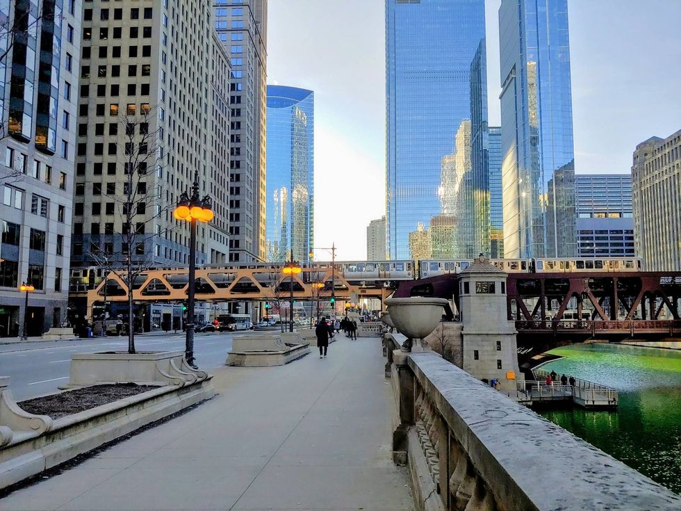 Lake St Bridge not ready so CTA reroutes continue