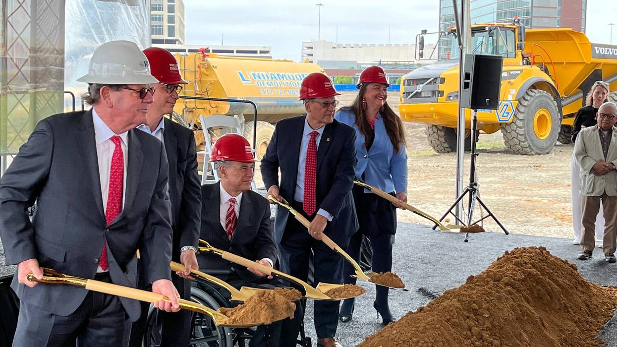 Wells Fargo Irving construction