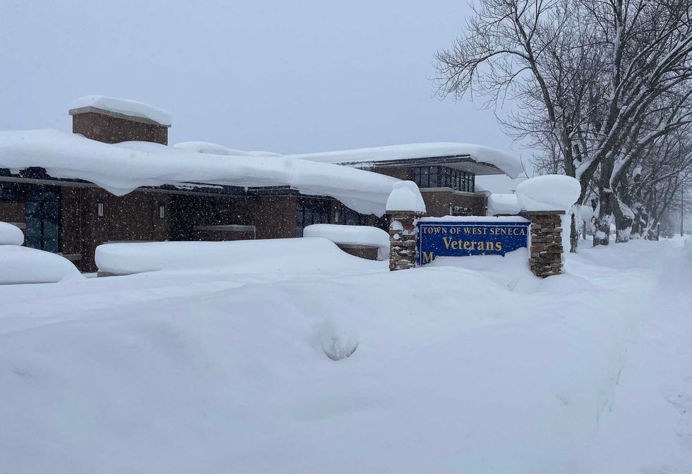 West Seneca Community Central Library