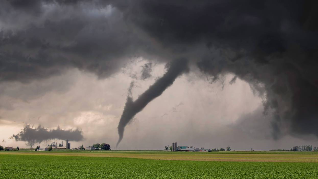 While Metro Detroiters woke up to dry conditions and seasonable temperatures this morning, the weather is expected to turn dicey by Thursday afternoon as the potential for severe storms continues to build in Southeast Michigan.