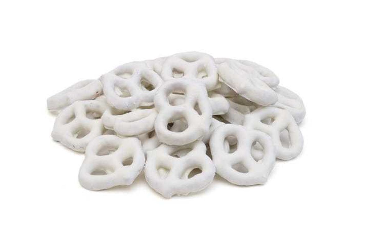 White-covered pretzel snacks.