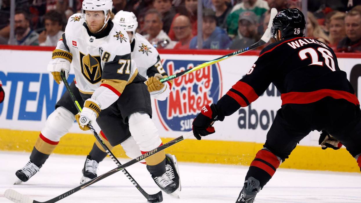 Golden Knights lose William Karlsson to injury in Stanley Cup Final Game 5, get pushed to the brink