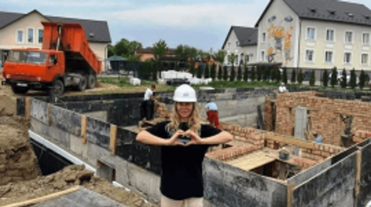 Wins prestigious award, travels back to Ukraine