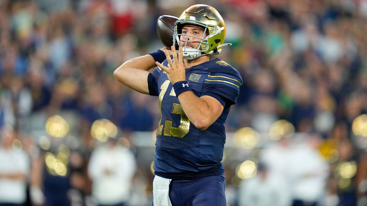 Wisconsin Notre Dame Football 47