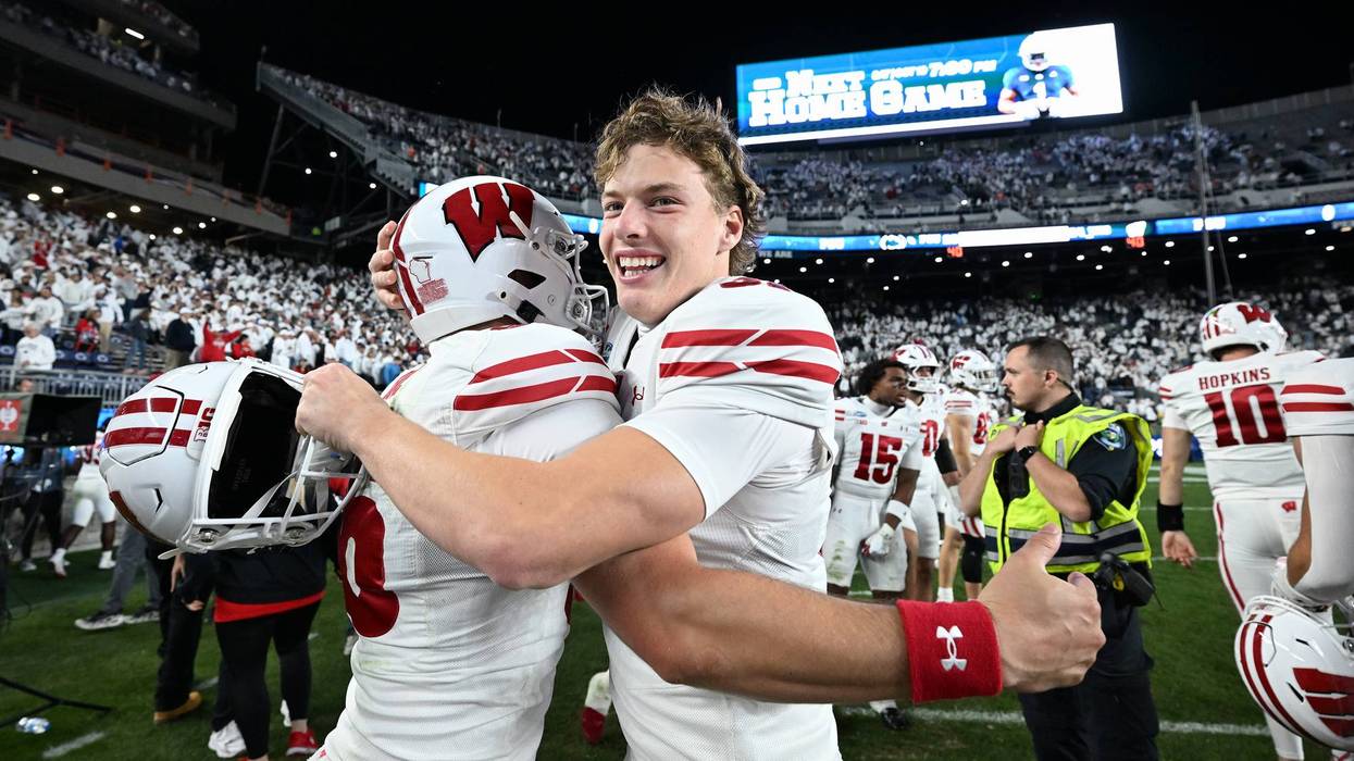 Wisconsin Penn St Football 413