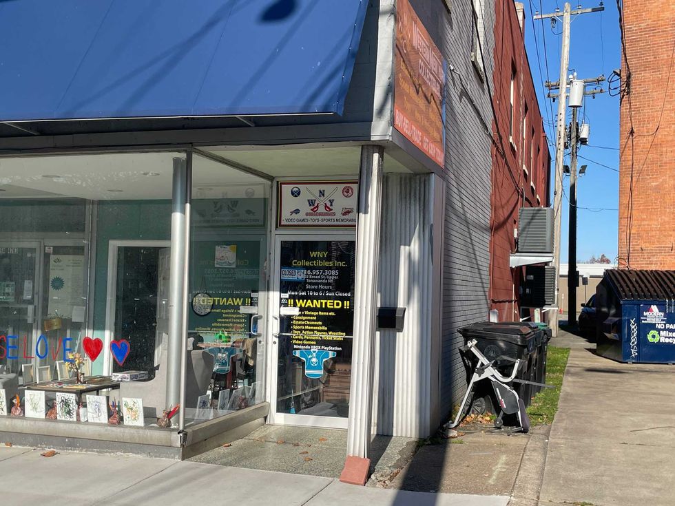 WNY Collectibles Inc.