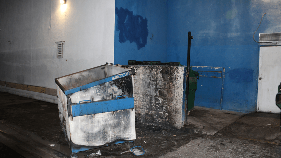 Woman Arrested in Arson Fires in Reseda Area
