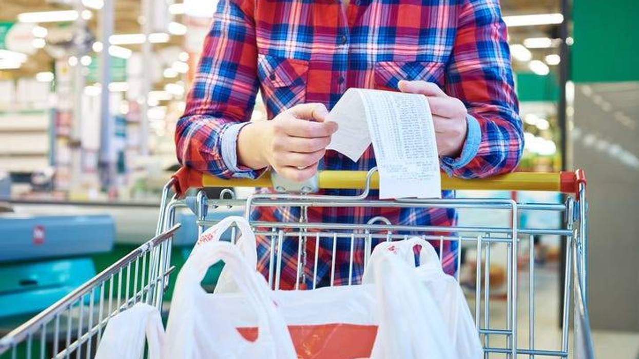 woman grocery shopping