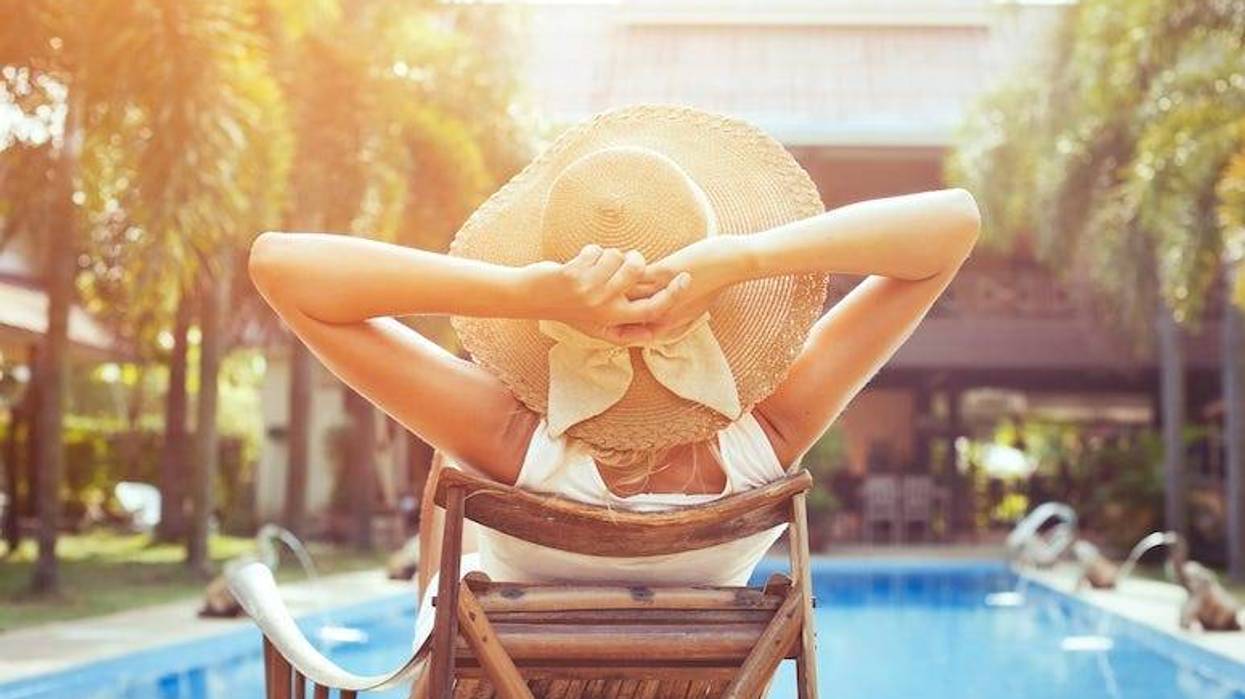 Woman, Relaxing, Pool, Resort, Hotel, Sunbathing, Hat
