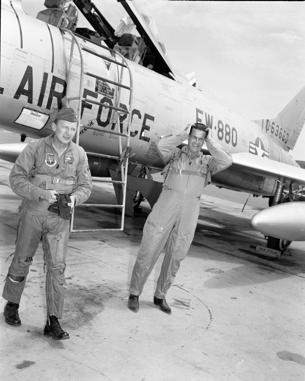 World War II veteran Col. Warren Nelson dies at 97