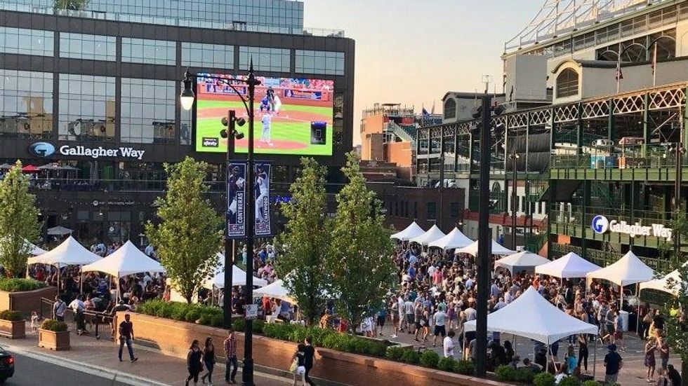 Wrigleyville Art Market