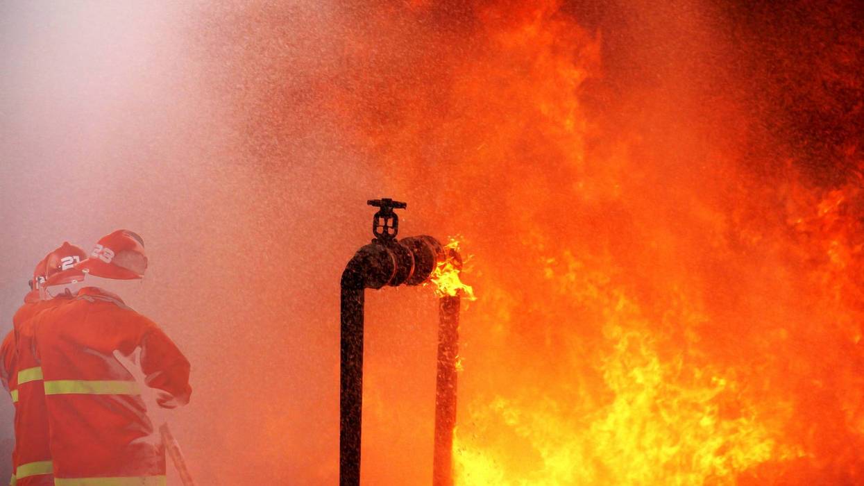 WWL Nat gas pipeline explosion in Lake Lery