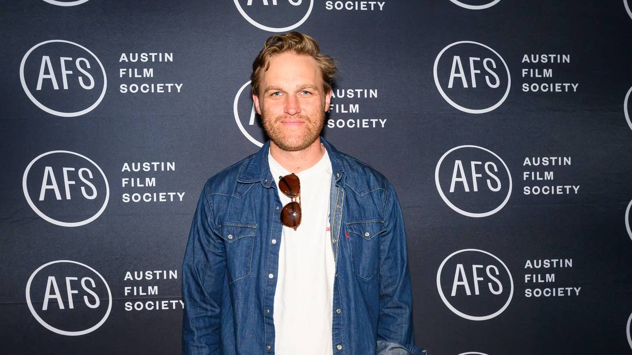 Kurt Russell and Goldie Hawn’s son plans Lake Erie plunge to celebrate playoff hockey