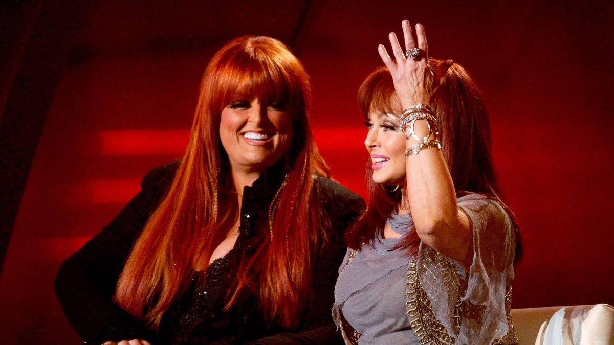 Wynonna and Naomi Judd