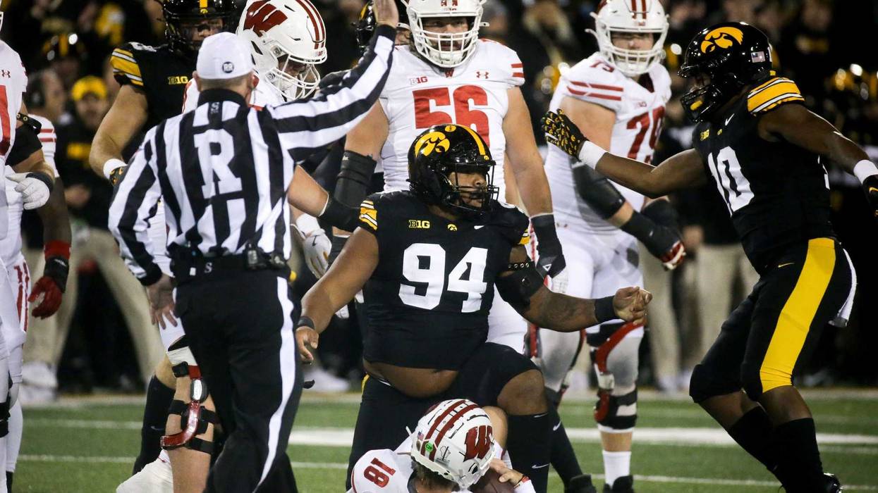 Yahya Black sack against Wisconsin