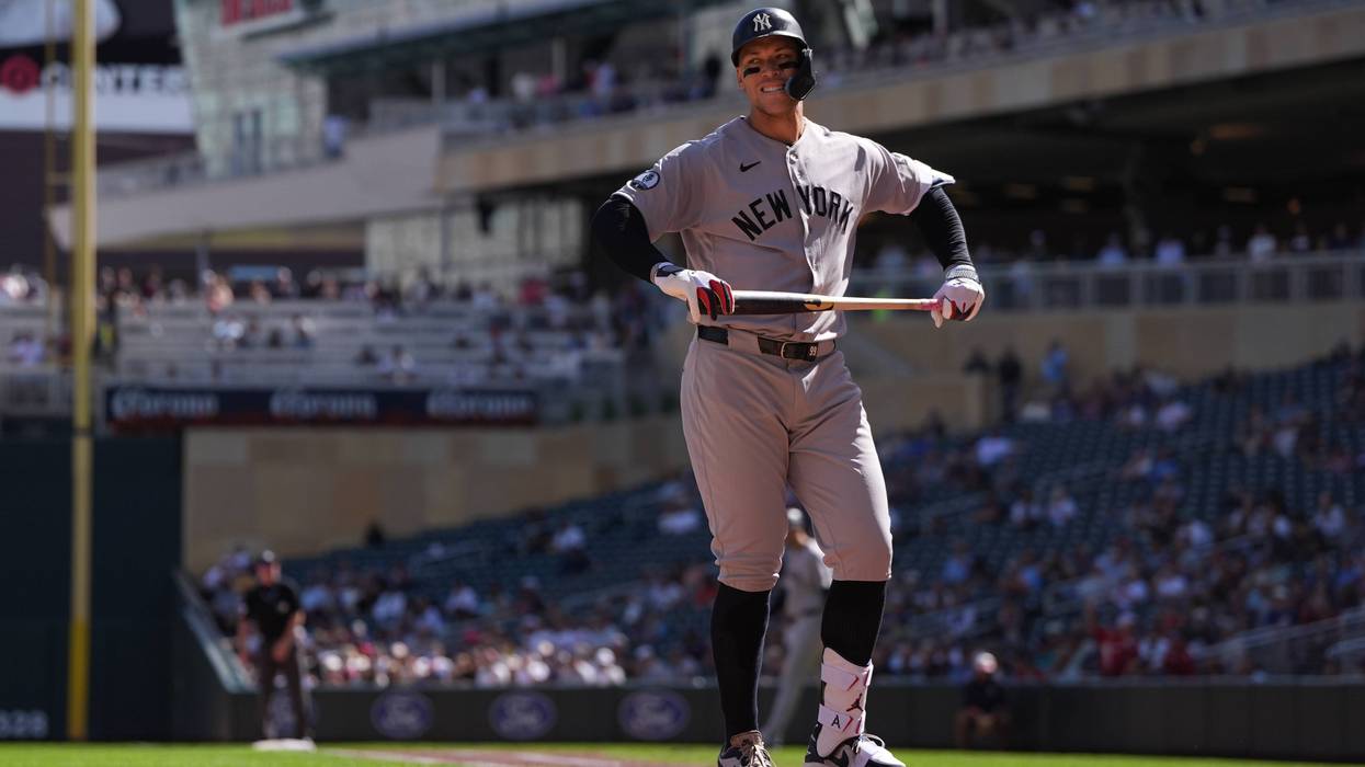 Yankees Twins Baseball