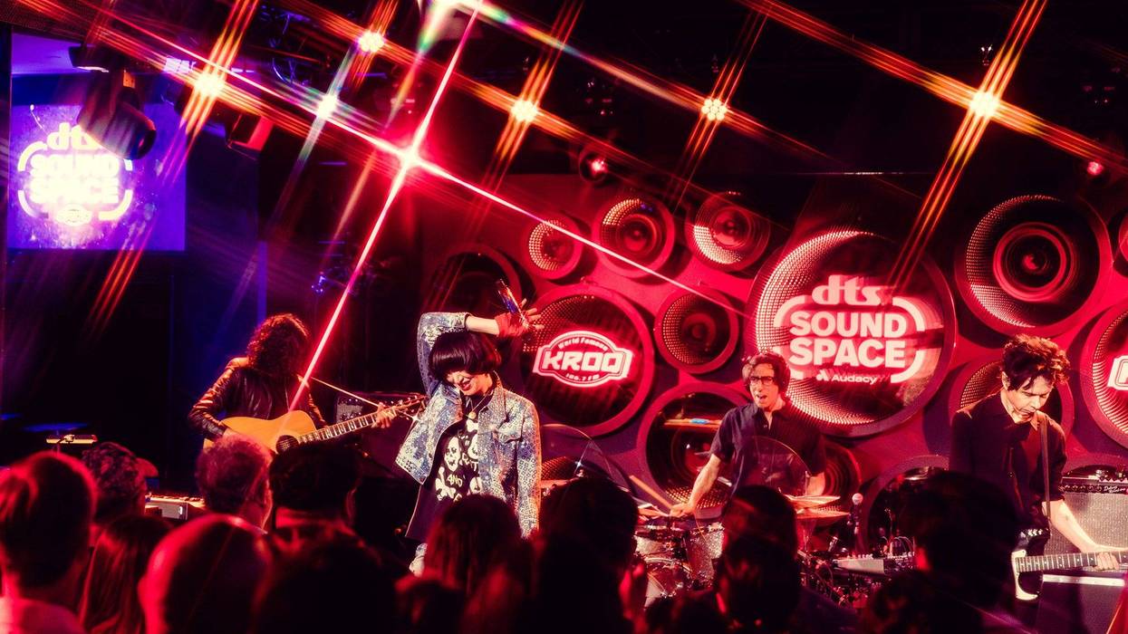 Yeah Yeah Yeahs live in the KROQ Sound Space