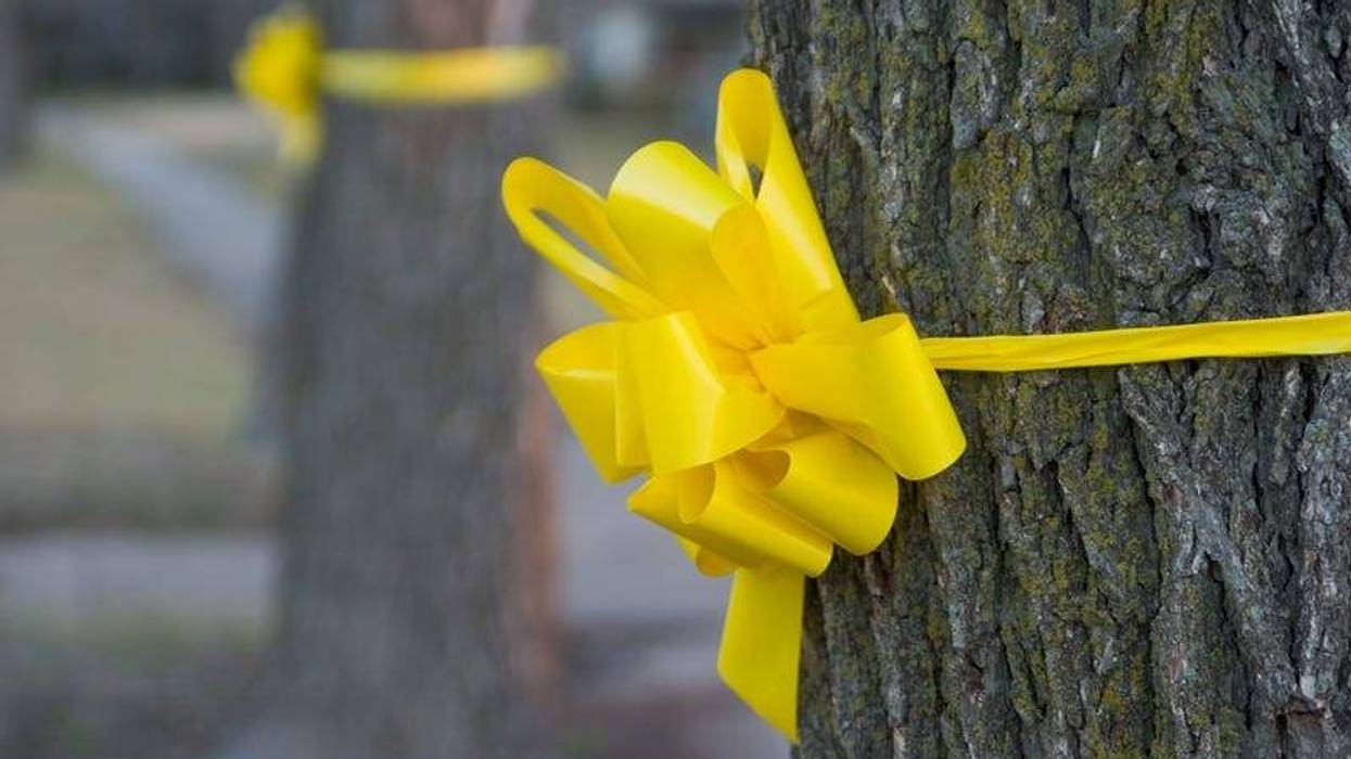 Yellow ribbon