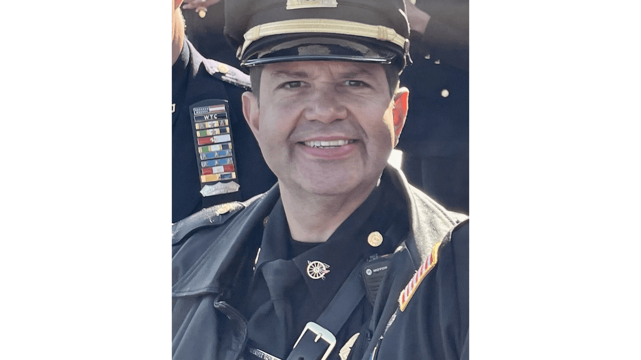 Yonkers Police Detective Sgt. Frank Gualdino, 53, passed away on in Dec. 1, 2022.