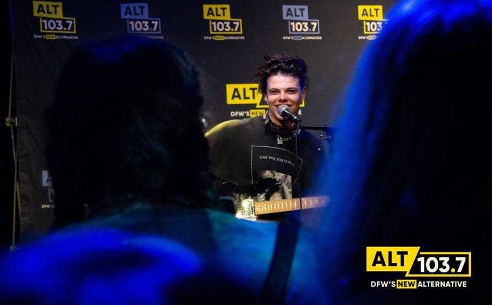 Yungblud Live In The Verizon Artist Lounge (