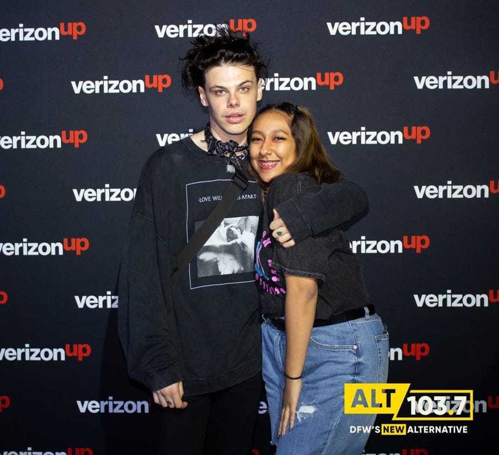 Yungblud Meet And Greet In The Verizon Artist Lounge
