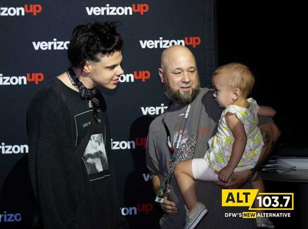 Yungblud Meet And Greet In The Verizon Artist Lounge