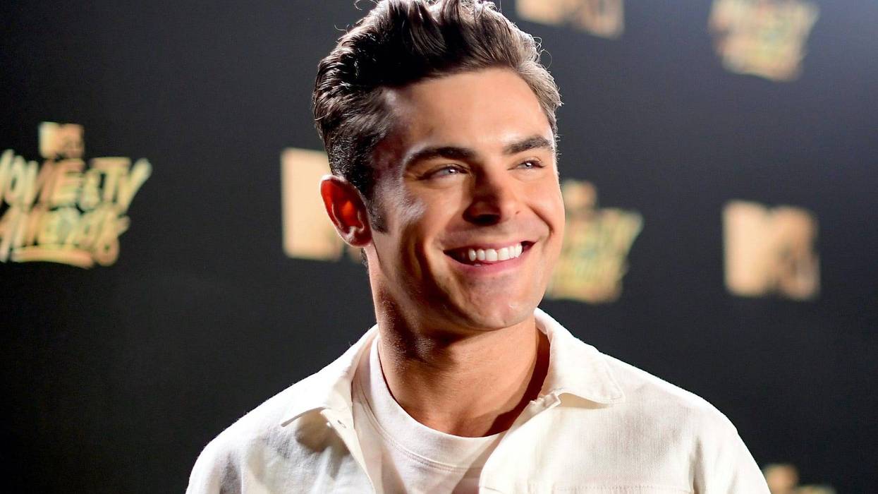 Zac Efron attends the 2017 MTV Movie And TV Awards at The Shrine Auditorium on May 7, 2017