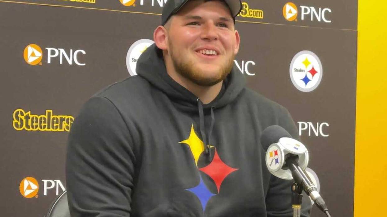 Zach Frazier at interview table with Steelers